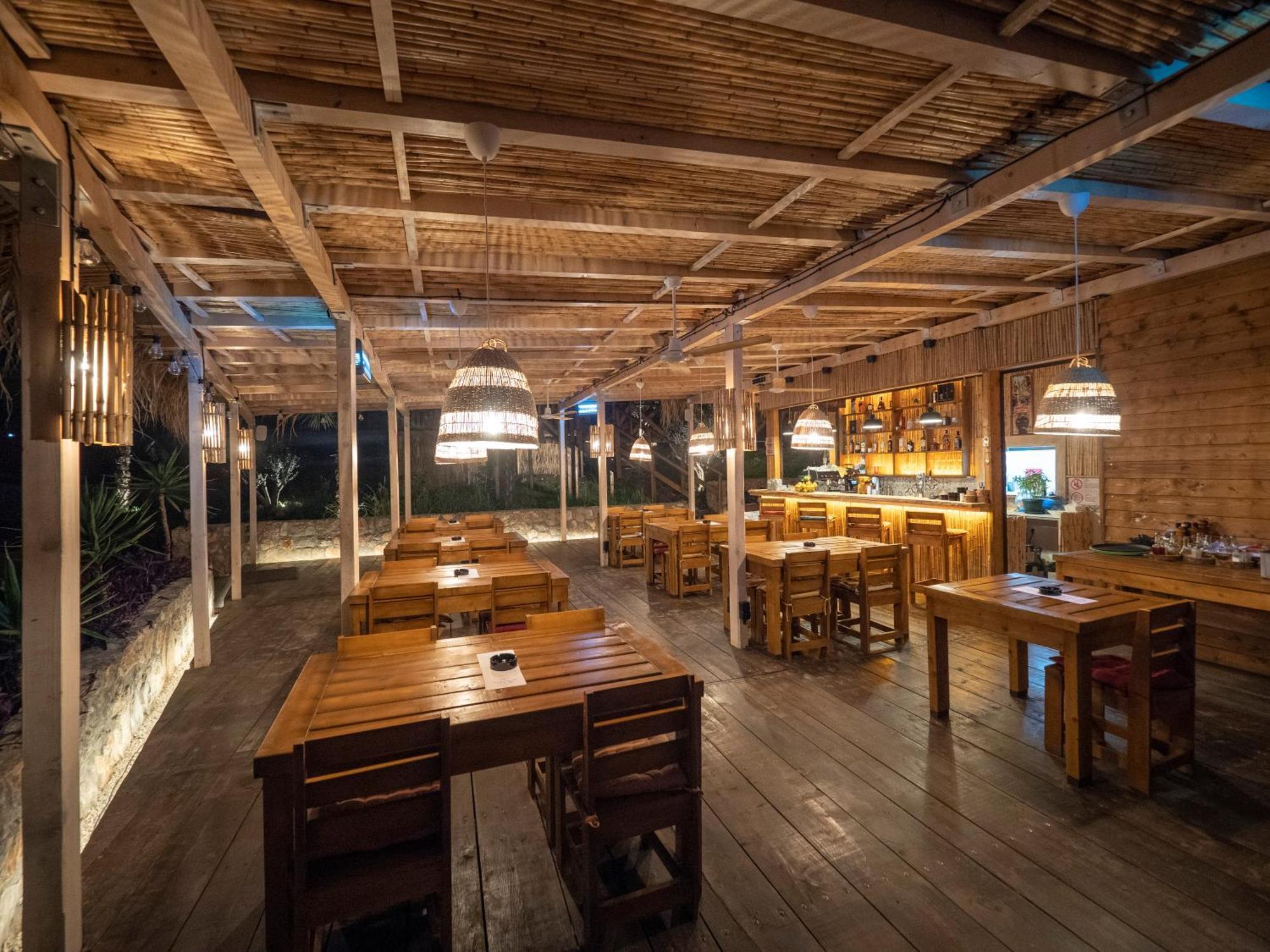 Hotel Sea Glamping Kotor Exterior foto